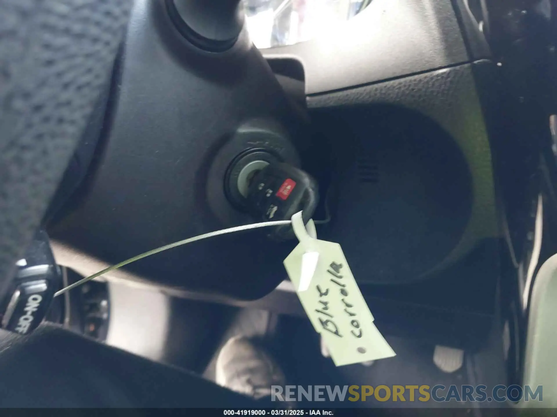 11 Photograph of a damaged car 2T1BURHE5KC150678 TOYOTA COROLLA 2019