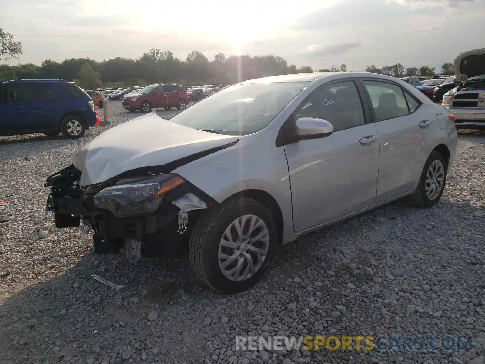 2 Photograph of a damaged car 2T1BURHE5KC152821 TOYOTA COROLLA 2019