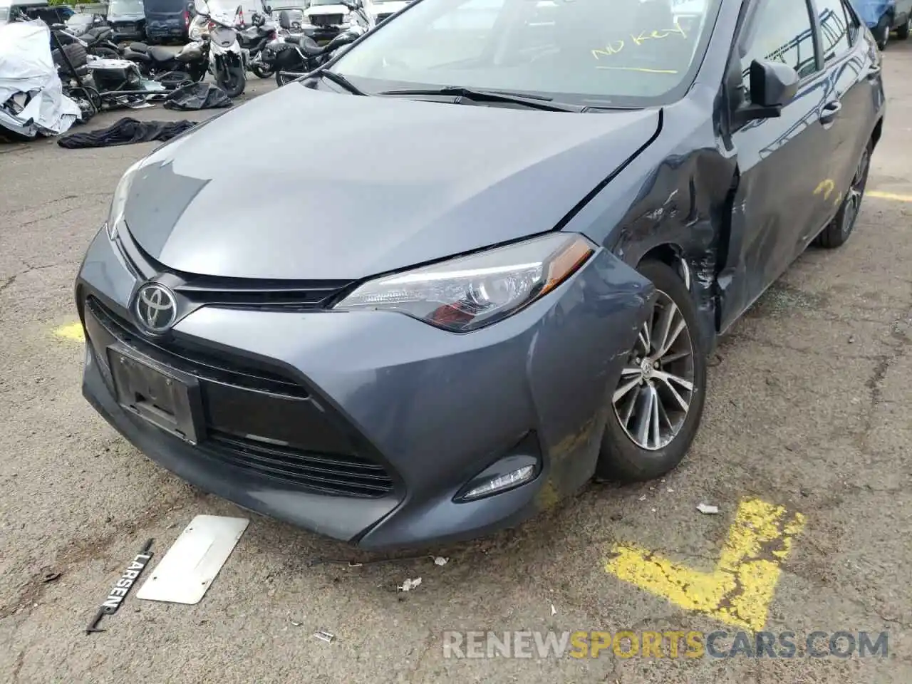 9 Photograph of a damaged car 2T1BURHE5KC155881 TOYOTA COROLLA 2019