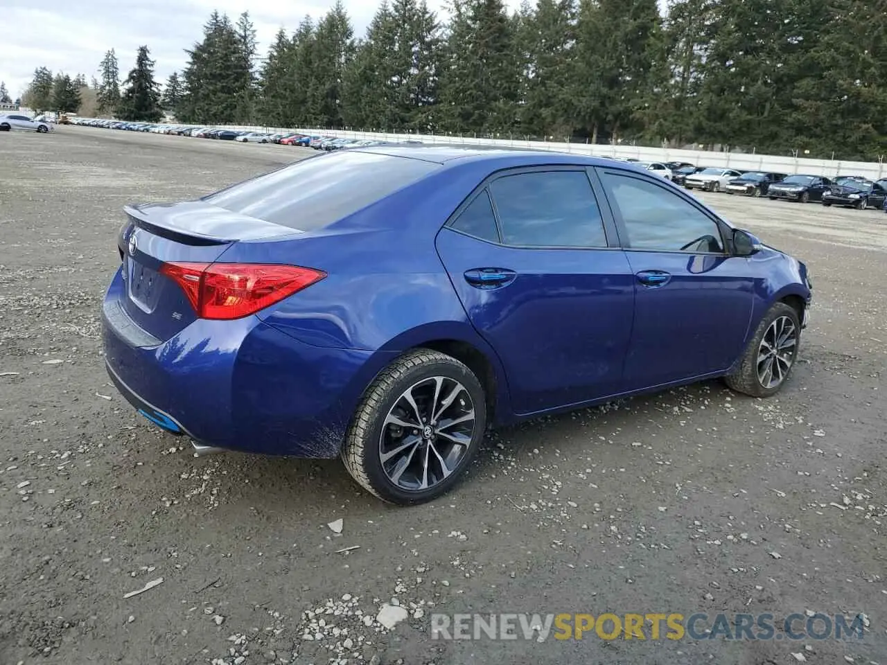 3 Photograph of a damaged car 2T1BURHE5KC157114 TOYOTA COROLLA 2019