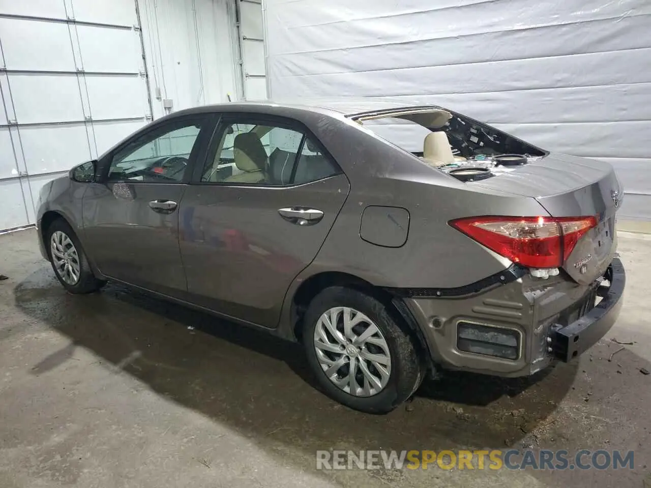 2 Photograph of a damaged car 2T1BURHE5KC162832 TOYOTA COROLLA 2019
