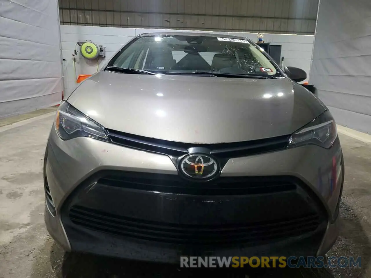 5 Photograph of a damaged car 2T1BURHE5KC162832 TOYOTA COROLLA 2019