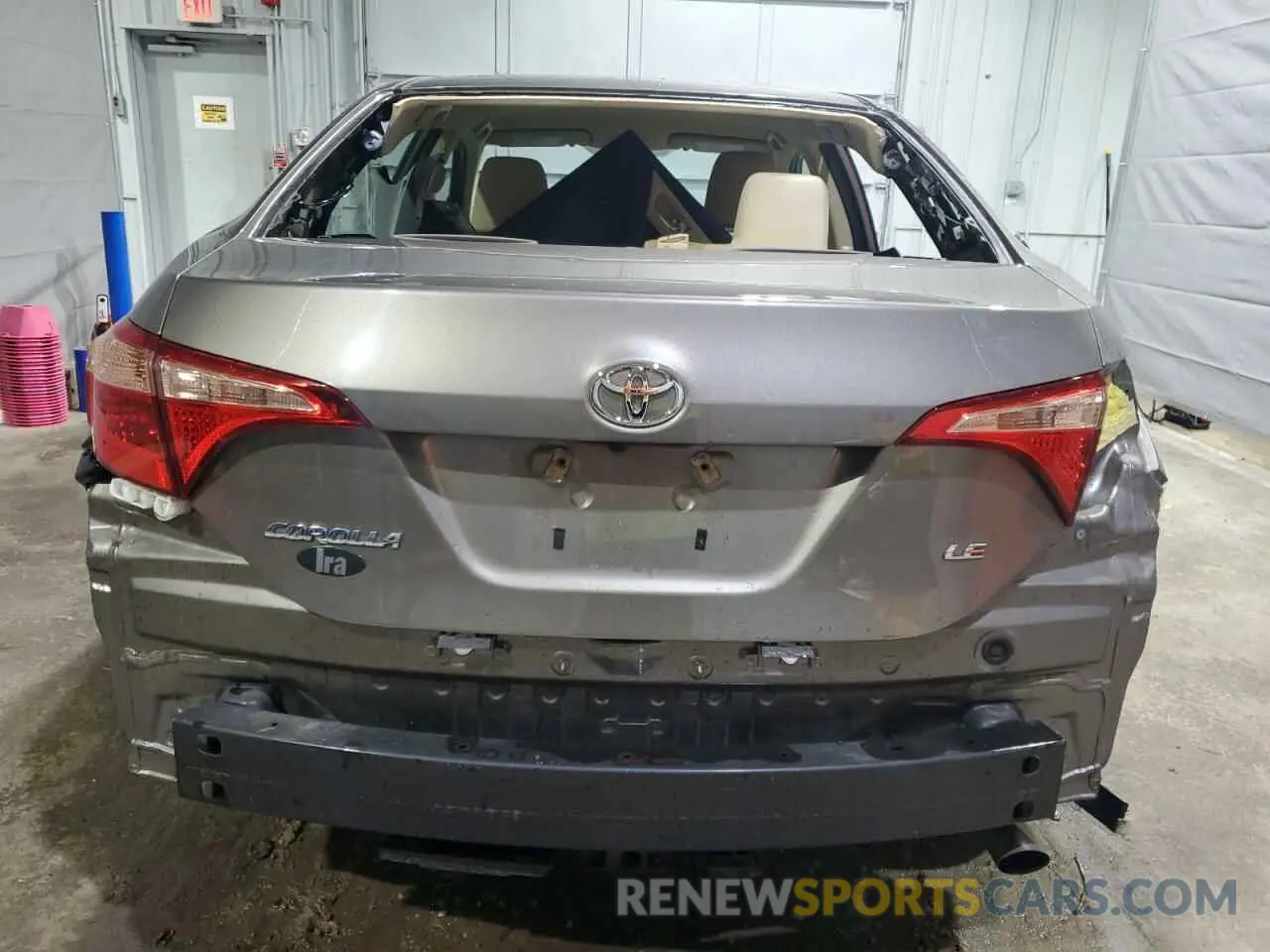6 Photograph of a damaged car 2T1BURHE5KC162832 TOYOTA COROLLA 2019