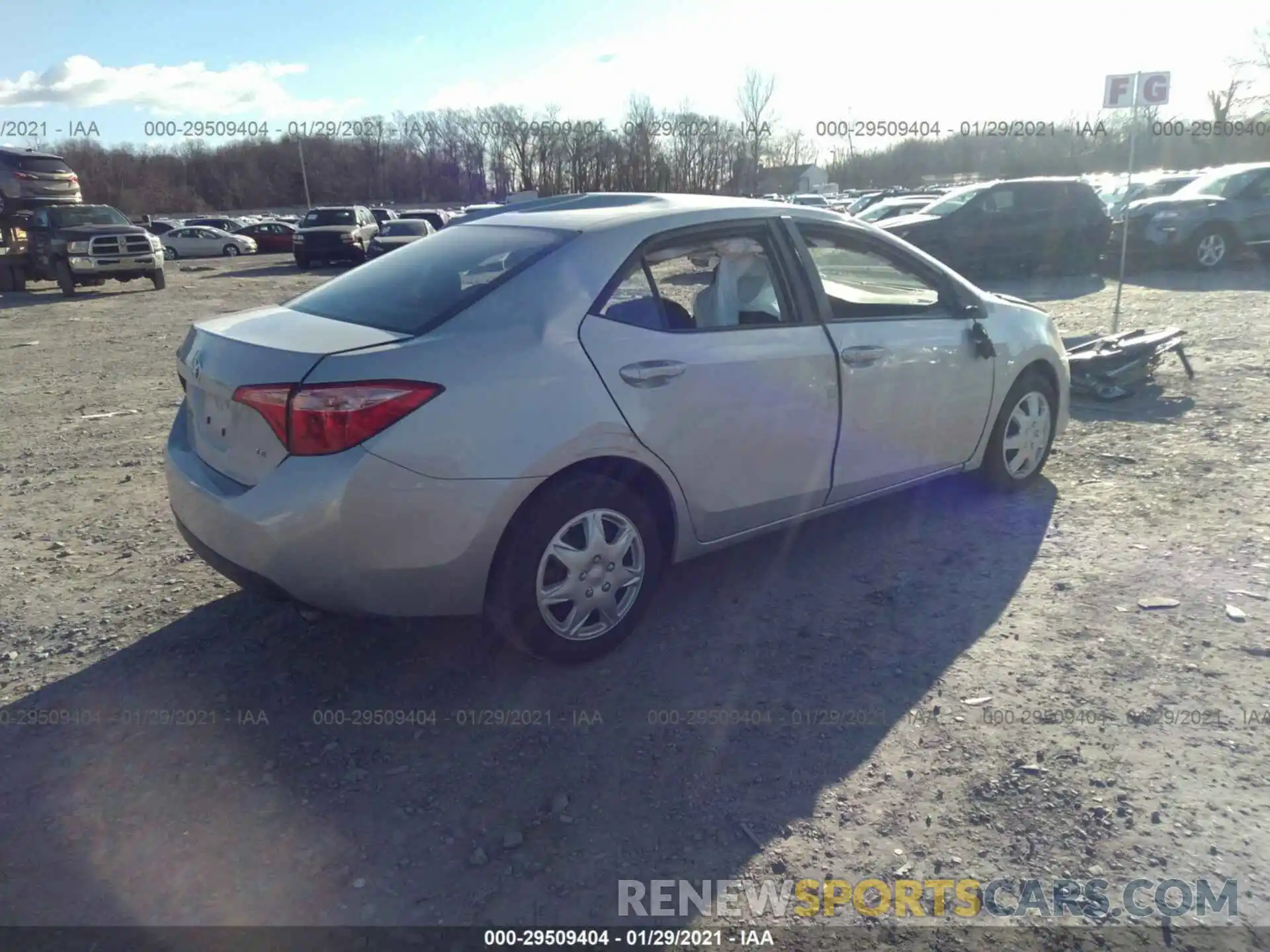 4 Photograph of a damaged car 2T1BURHE5KC167108 TOYOTA COROLLA 2019