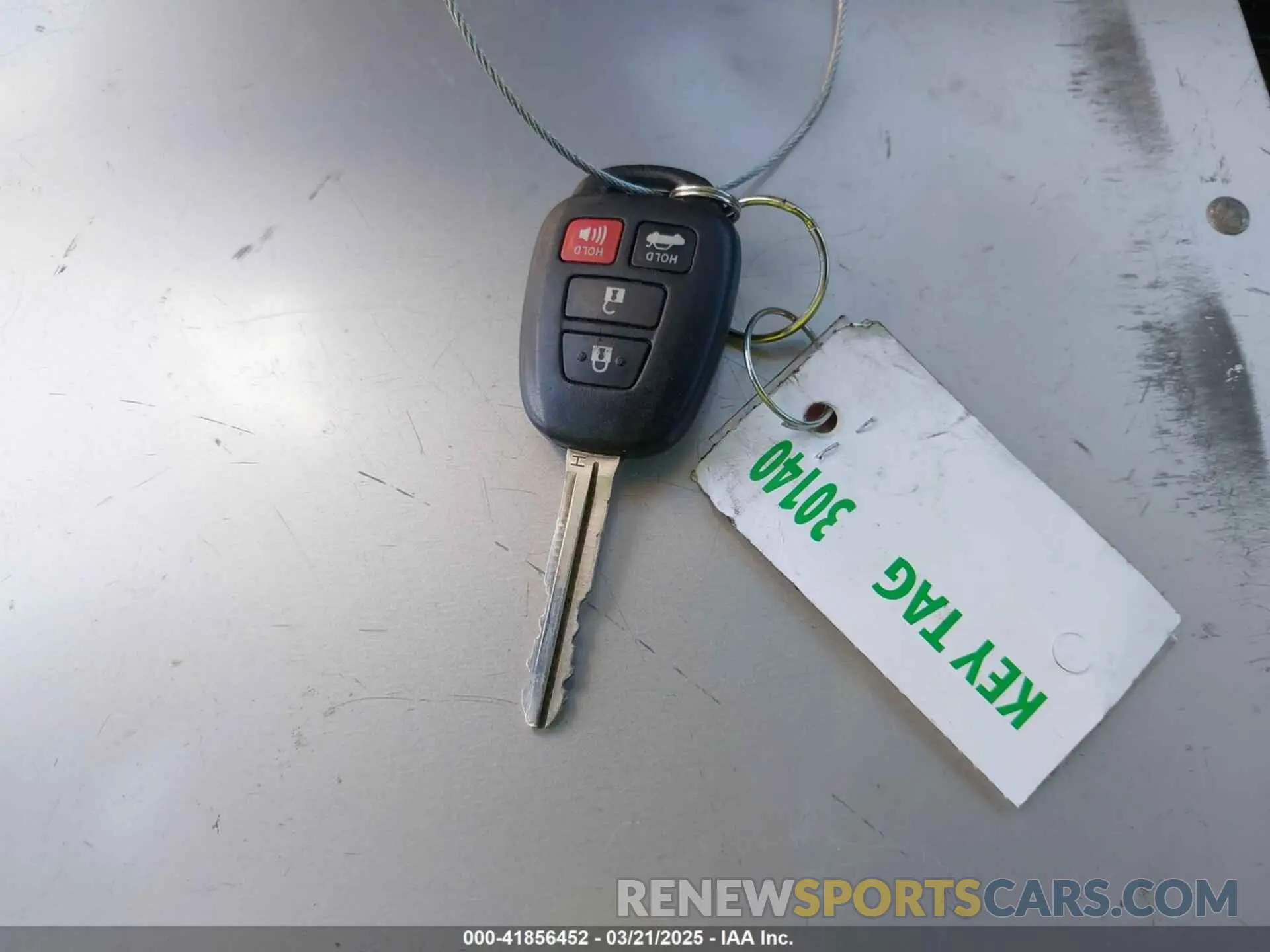 11 Photograph of a damaged car 2T1BURHE5KC169697 TOYOTA COROLLA 2019