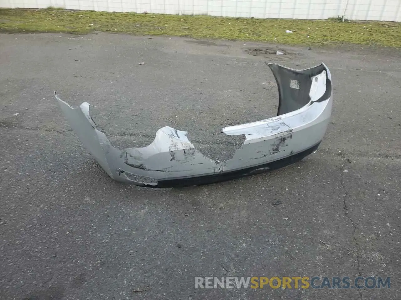 12 Photograph of a damaged car 2T1BURHE5KC183874 TOYOTA COROLLA 2019