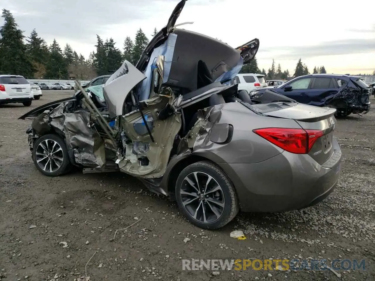 2 Photograph of a damaged car 2T1BURHE5KC184667 TOYOTA COROLLA 2019