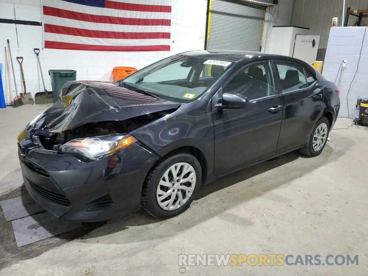 1 Photograph of a damaged car 2T1BURHE5KC185821 TOYOTA COROLLA 2019