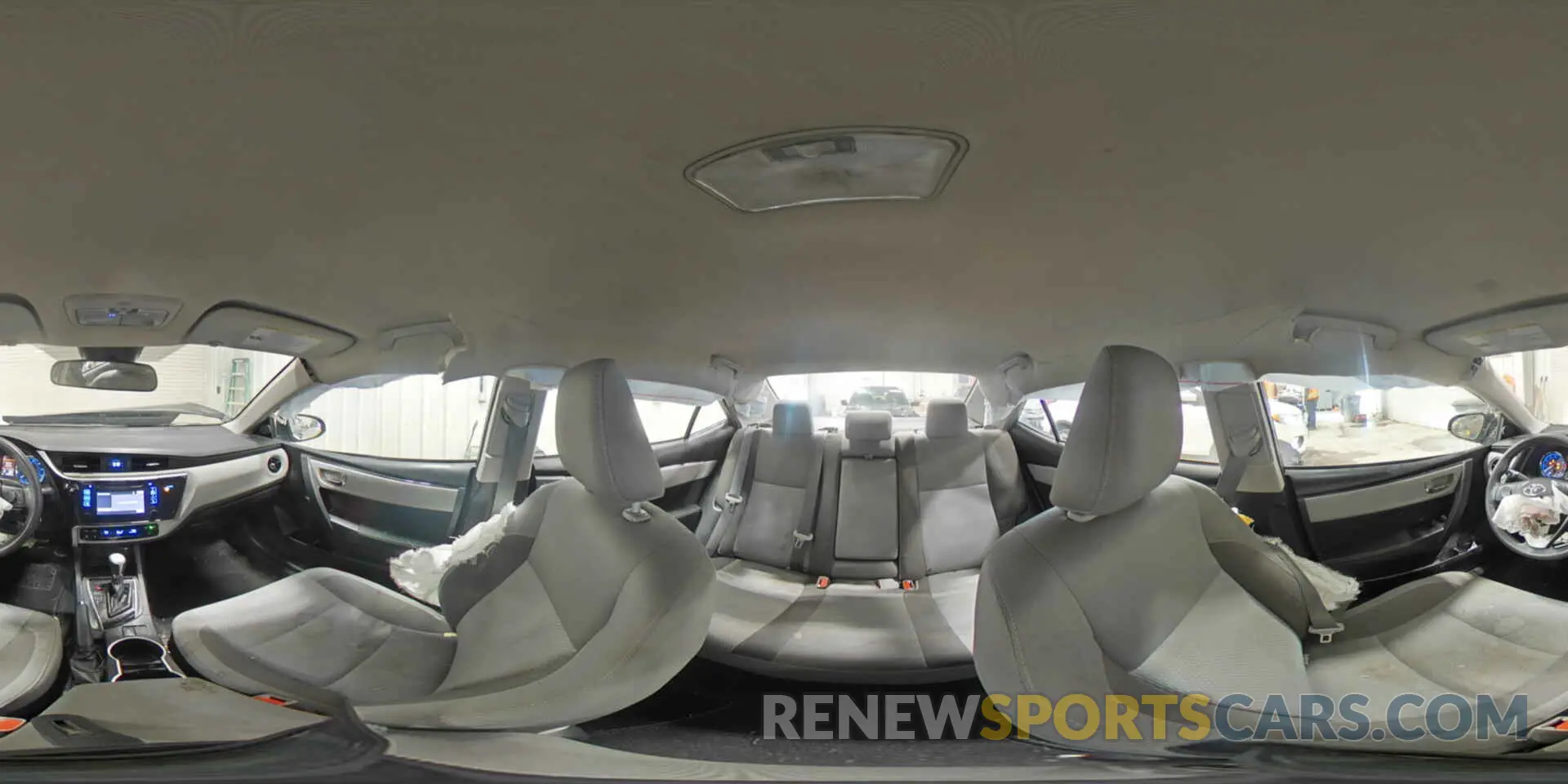 12 Photograph of a damaged car 2T1BURHE5KC186984 TOYOTA COROLLA 2019