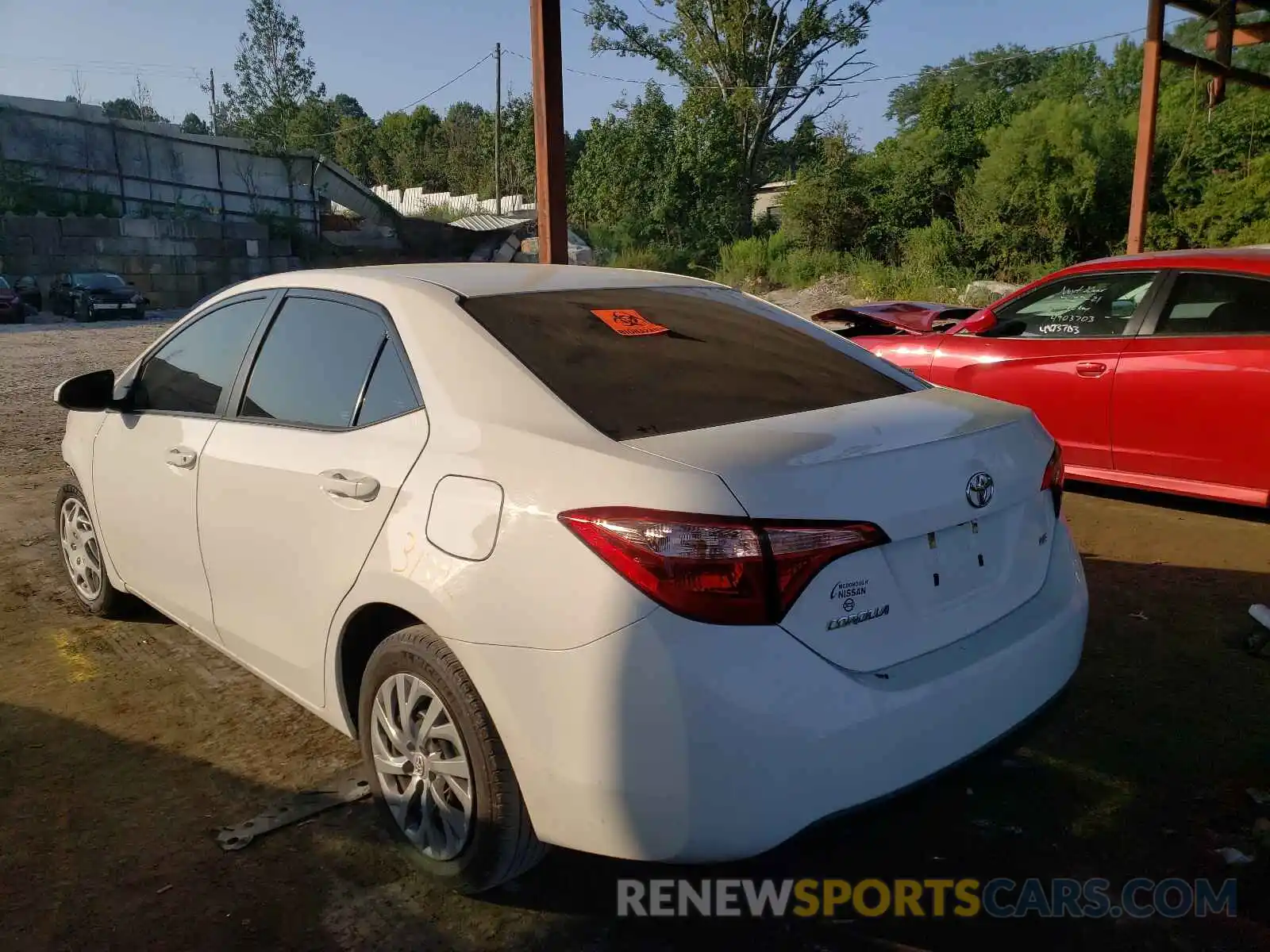 3 Photograph of a damaged car 2T1BURHE5KC189111 TOYOTA COROLLA 2019