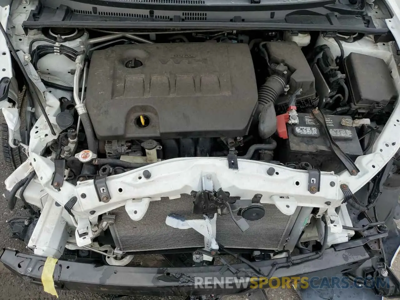 11 Photograph of a damaged car 2T1BURHE5KC192994 TOYOTA COROLLA 2019