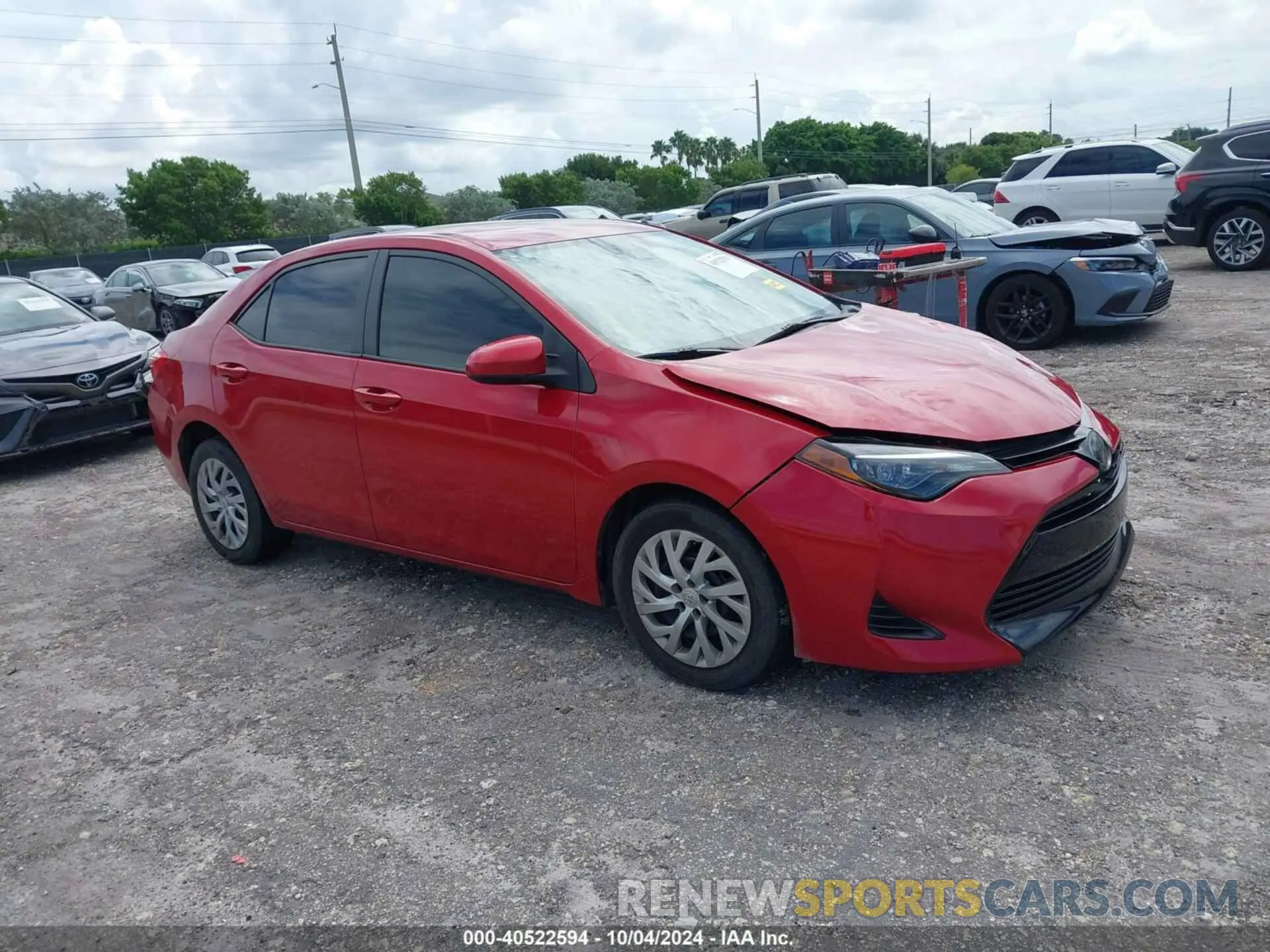 1 Photograph of a damaged car 2T1BURHE5KC202827 TOYOTA COROLLA 2019