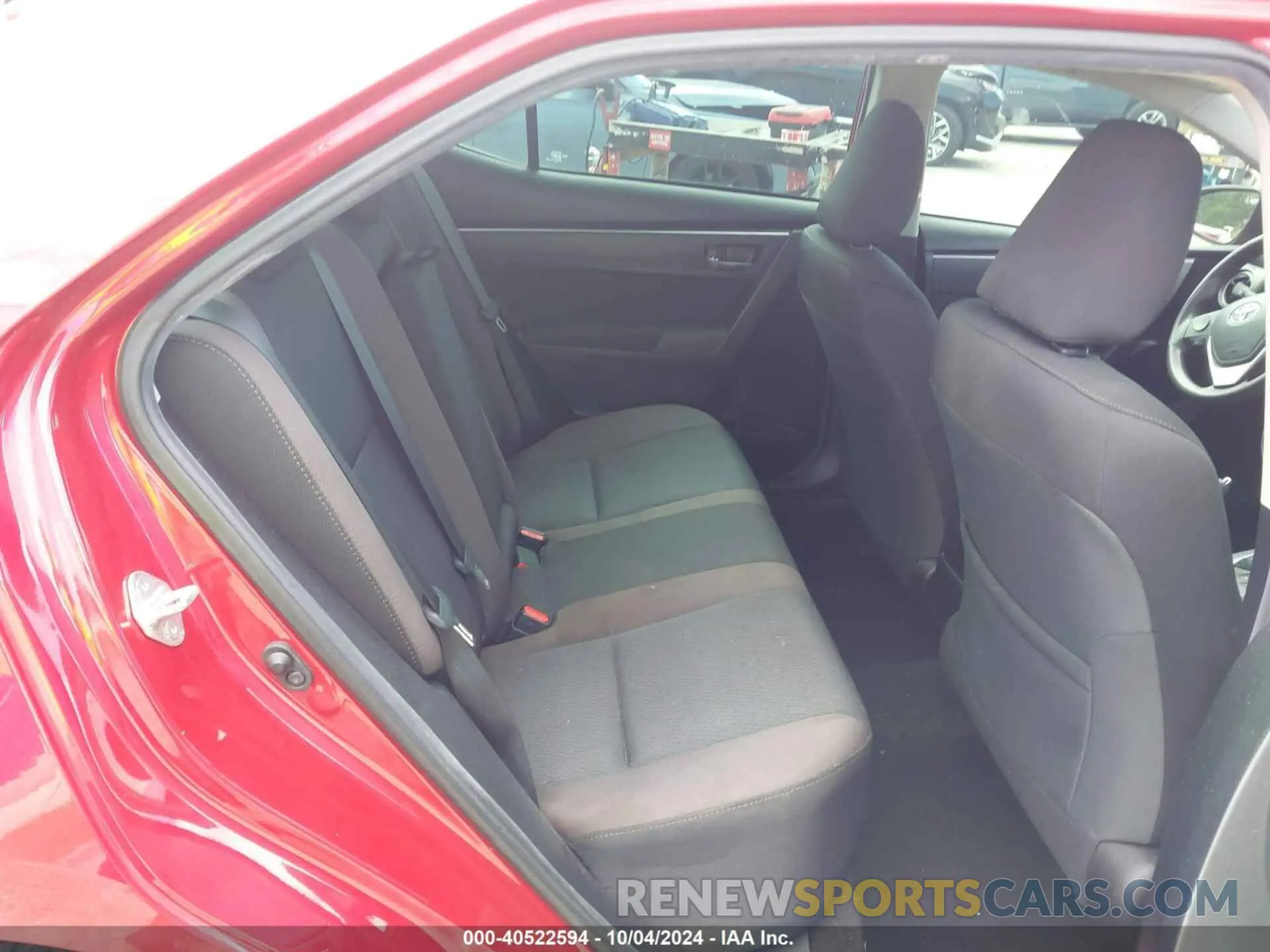 8 Photograph of a damaged car 2T1BURHE5KC202827 TOYOTA COROLLA 2019