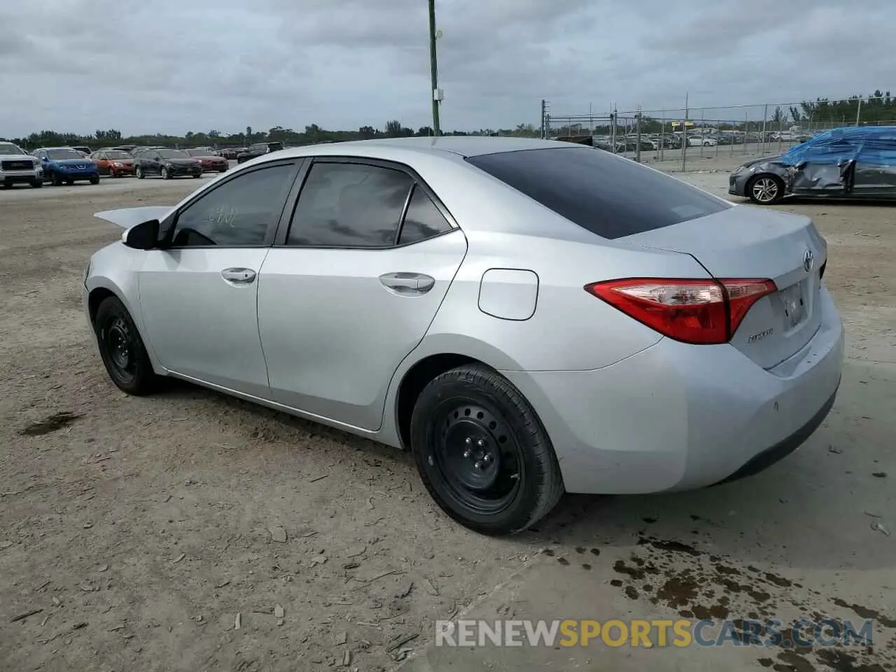 2 Photograph of a damaged car 2T1BURHE5KC203413 TOYOTA COROLLA 2019