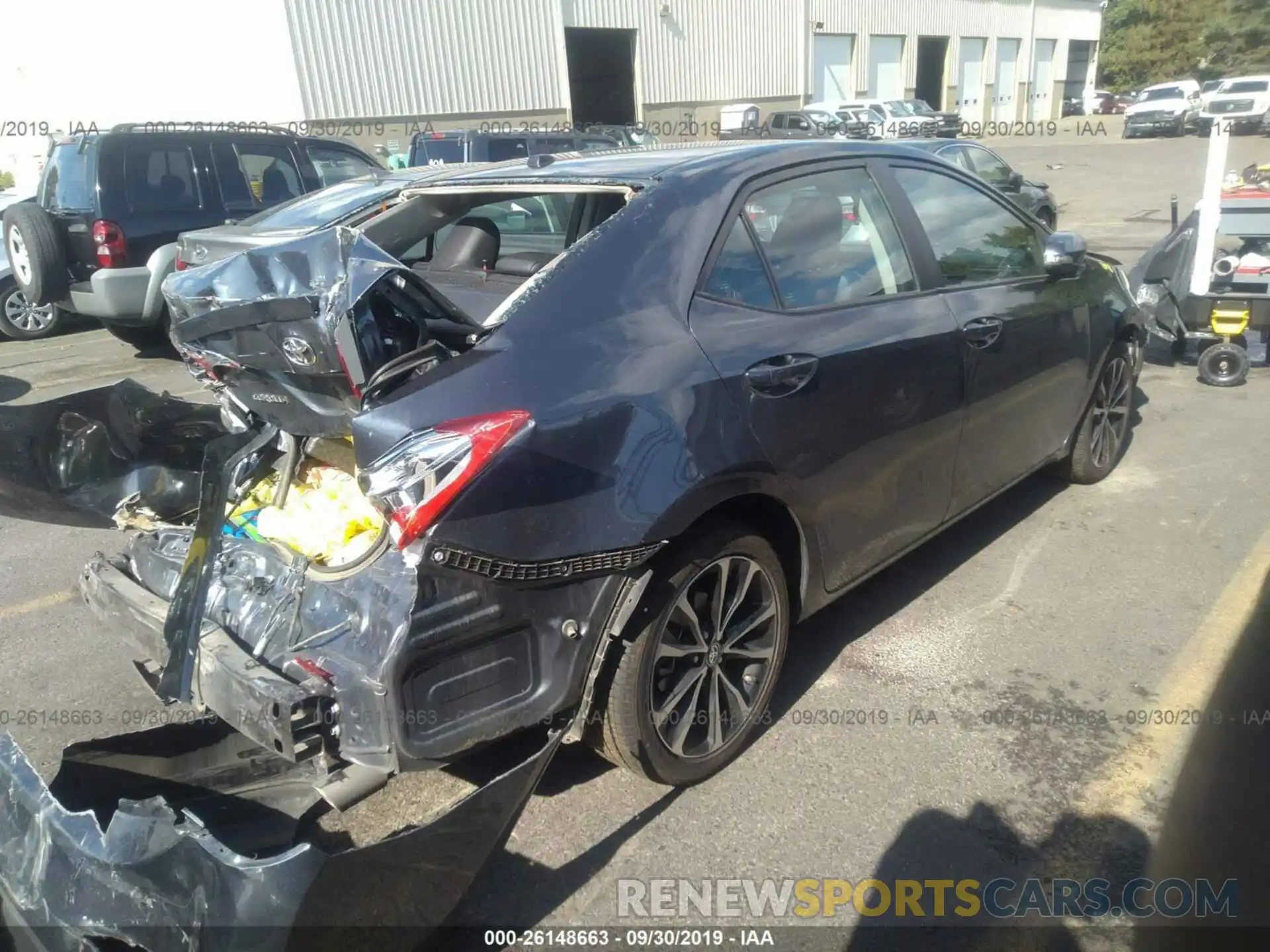 4 Photograph of a damaged car 2T1BURHE5KC206537 TOYOTA COROLLA 2019