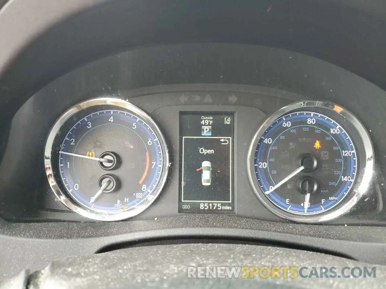 9 Photograph of a damaged car 2T1BURHE5KC206876 TOYOTA COROLLA 2019