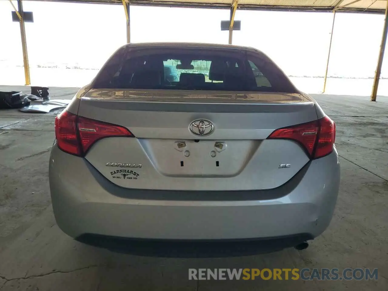 6 Photograph of a damaged car 2T1BURHE5KC207915 TOYOTA COROLLA 2019