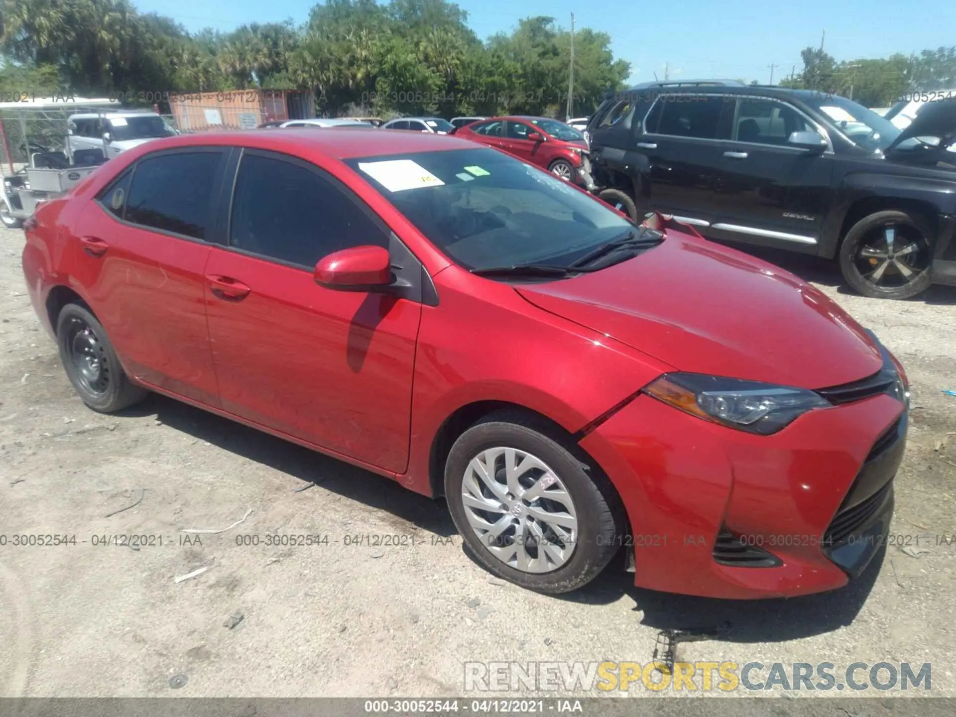 1 Photograph of a damaged car 2T1BURHE5KC210734 TOYOTA COROLLA 2019