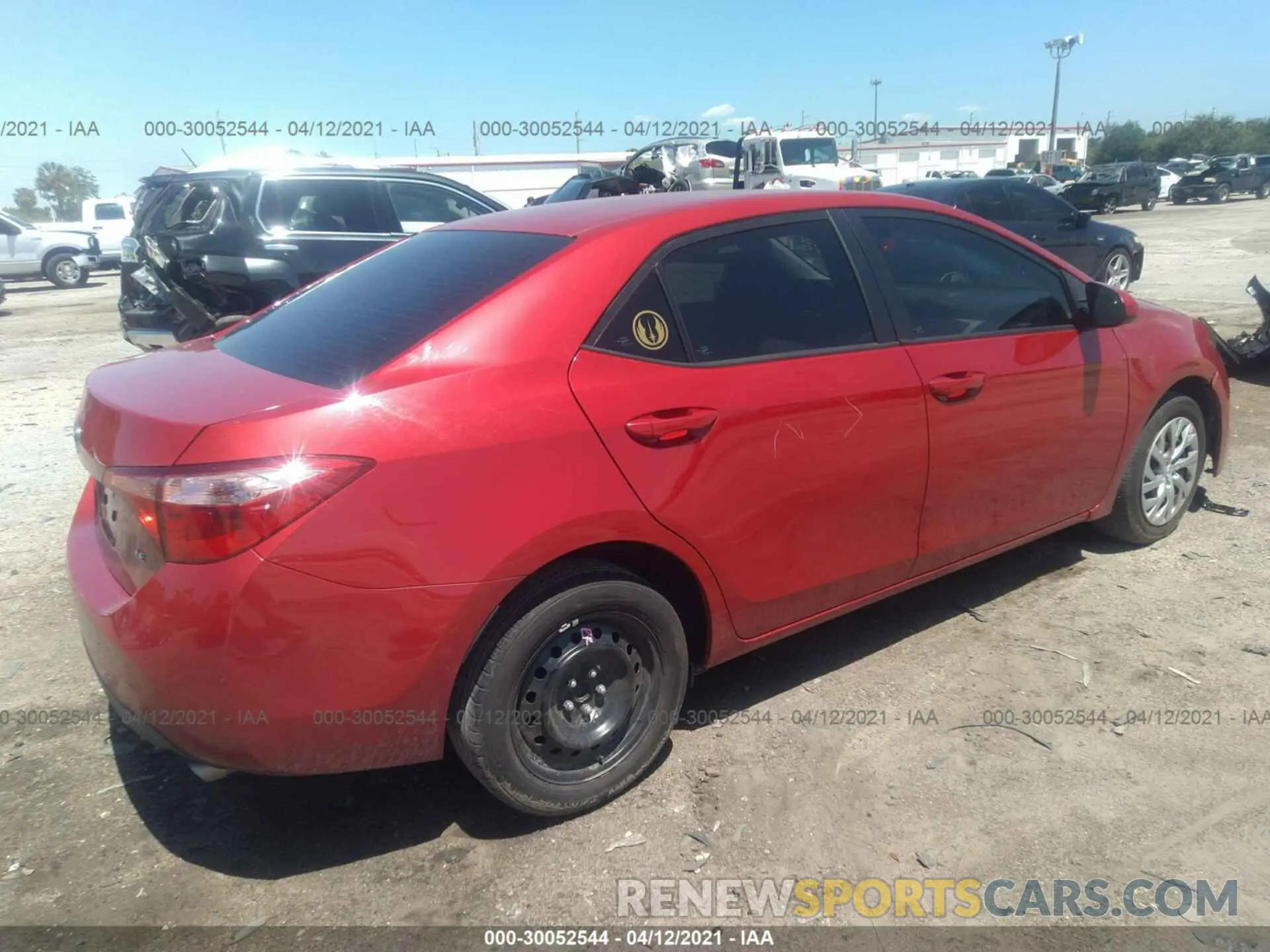4 Photograph of a damaged car 2T1BURHE5KC210734 TOYOTA COROLLA 2019