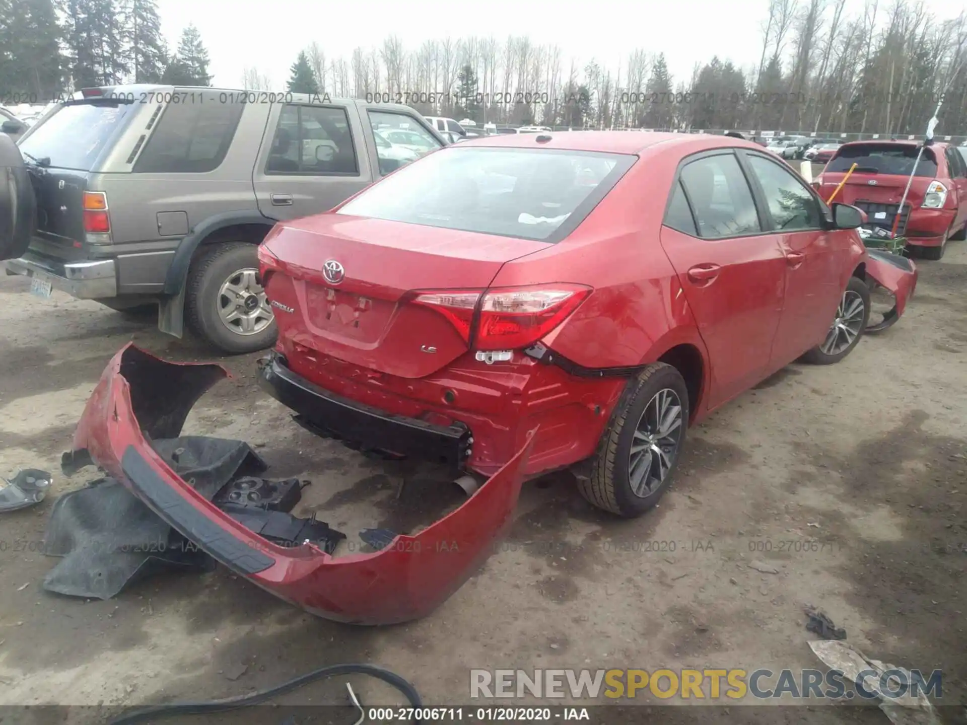 4 Photograph of a damaged car 2T1BURHE5KC218090 TOYOTA COROLLA 2019