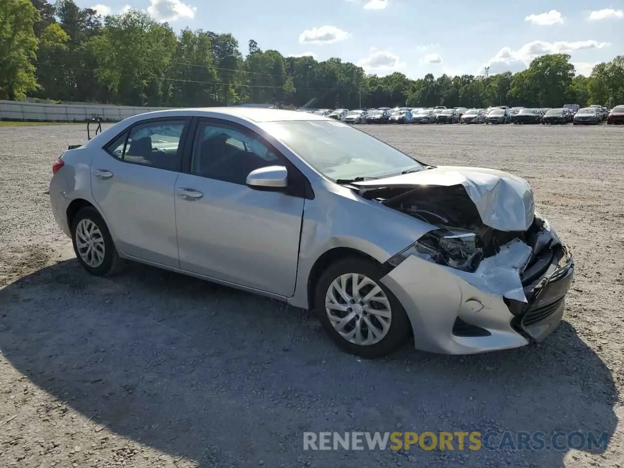 4 Photograph of a damaged car 2T1BURHE5KC219319 TOYOTA COROLLA 2019