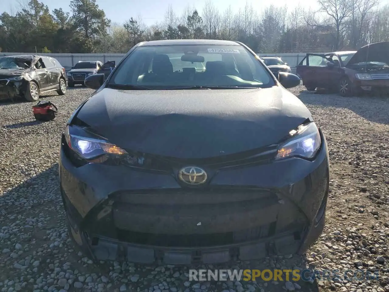 5 Photograph of a damaged car 2T1BURHE5KC219952 TOYOTA COROLLA 2019