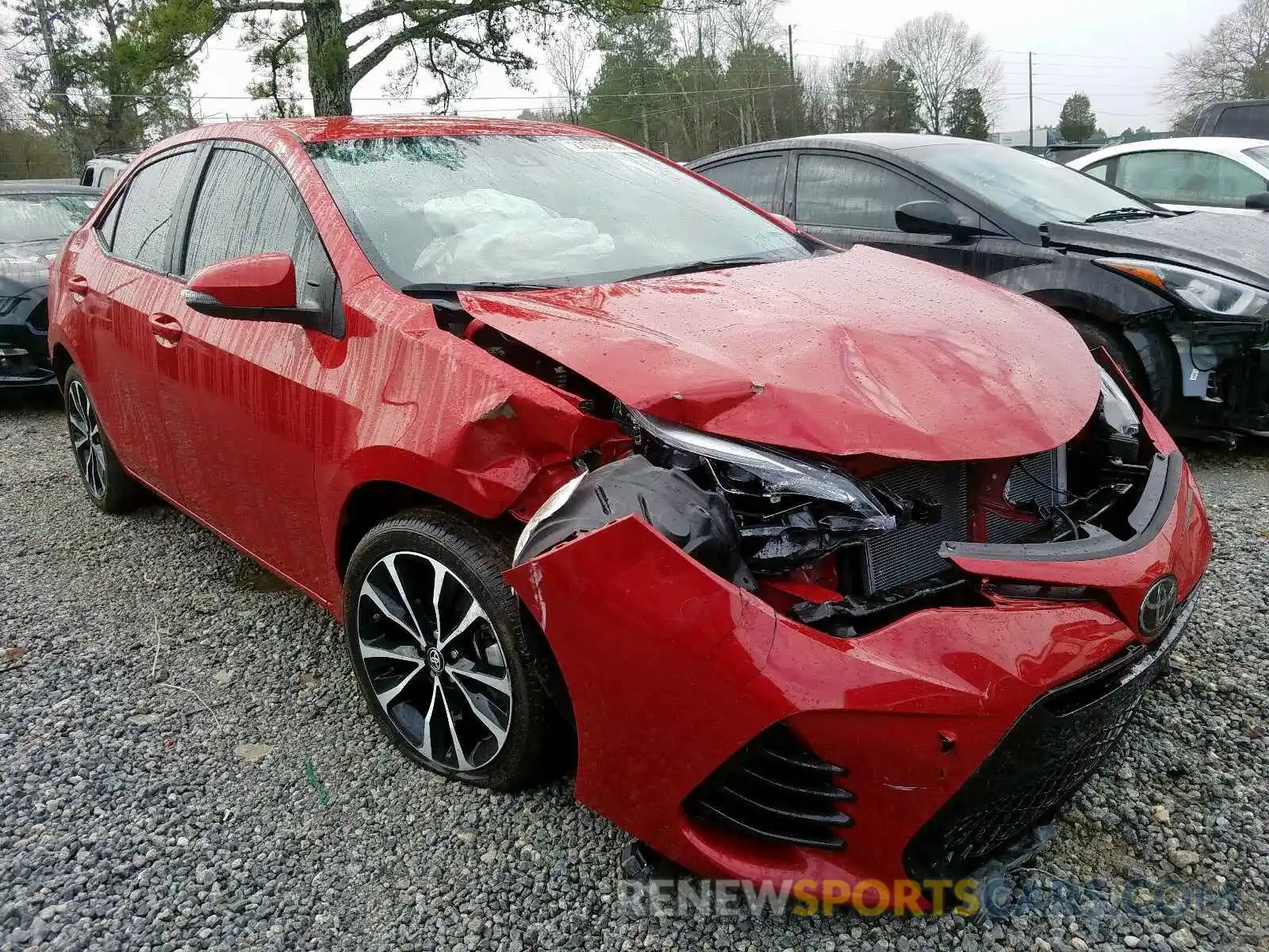 1 Photograph of a damaged car 2T1BURHE5KC226559 TOYOTA COROLLA 2019