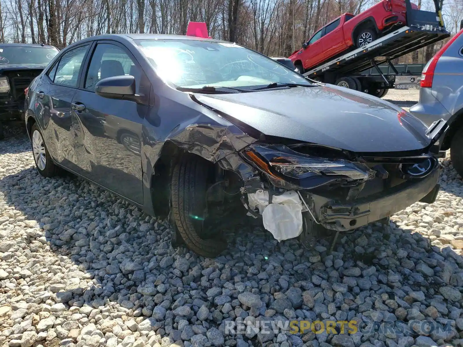 1 Photograph of a damaged car 2T1BURHE5KC228781 TOYOTA COROLLA 2019