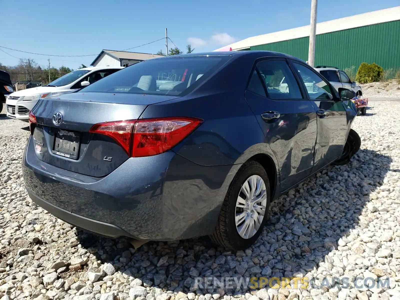 4 Photograph of a damaged car 2T1BURHE5KC228781 TOYOTA COROLLA 2019