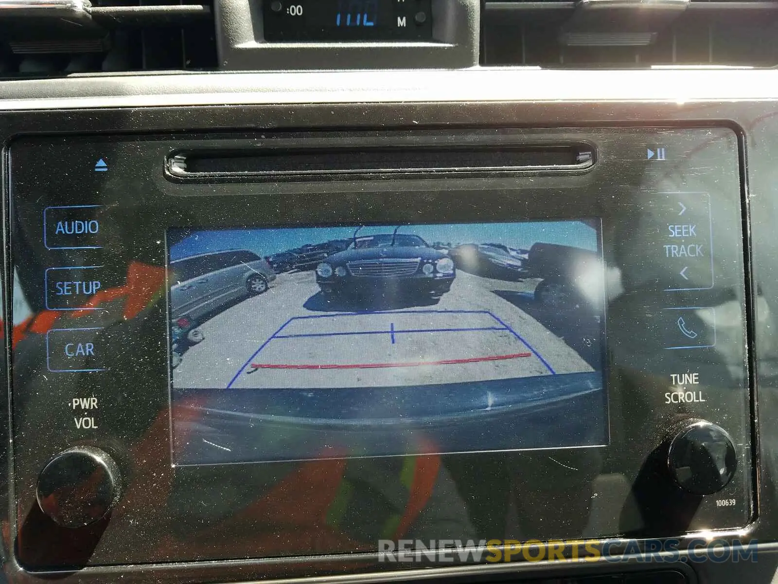 9 Photograph of a damaged car 2T1BURHE5KC233320 TOYOTA COROLLA 2019
