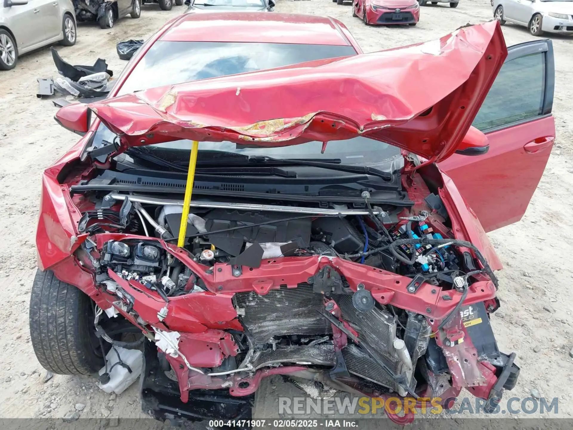 10 Photograph of a damaged car 2T1BURHE5KC239490 TOYOTA COROLLA 2019