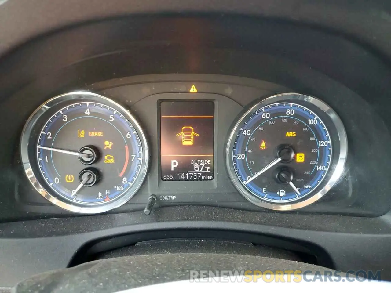9 Photograph of a damaged car 2T1BURHE5KC240798 TOYOTA COROLLA 2019