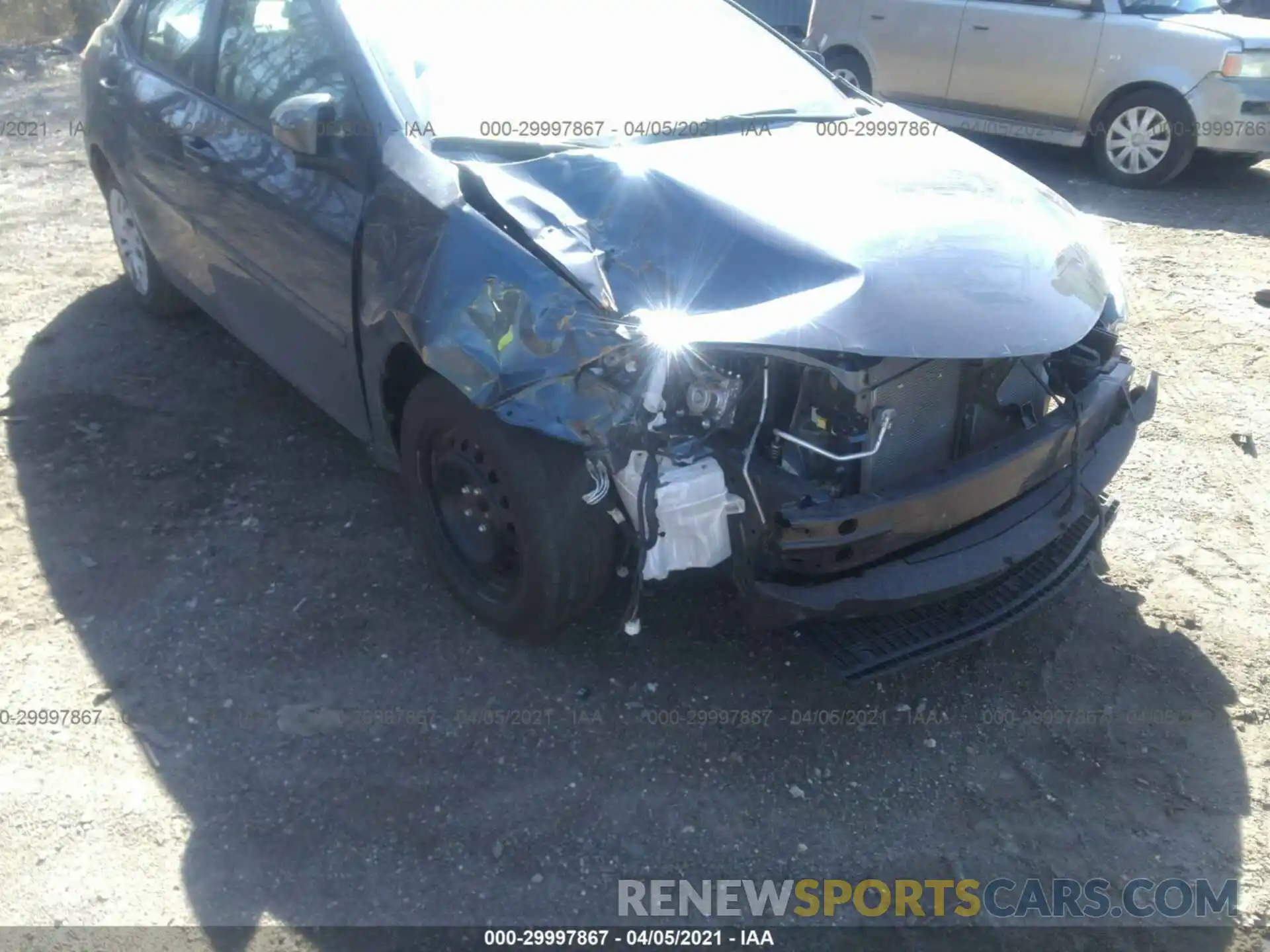 6 Photograph of a damaged car 2T1BURHE5KC243748 TOYOTA COROLLA 2019