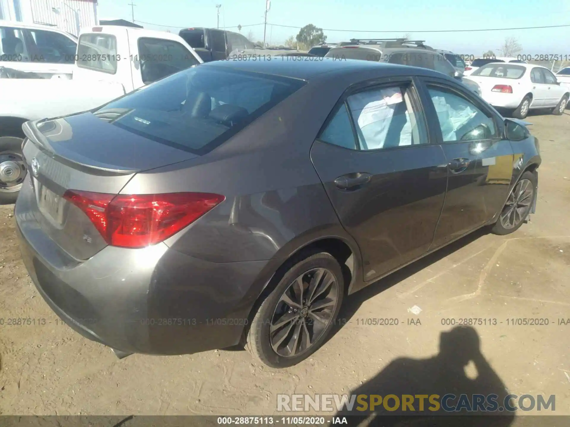 4 Photograph of a damaged car 2T1BURHE5KC244026 TOYOTA COROLLA 2019