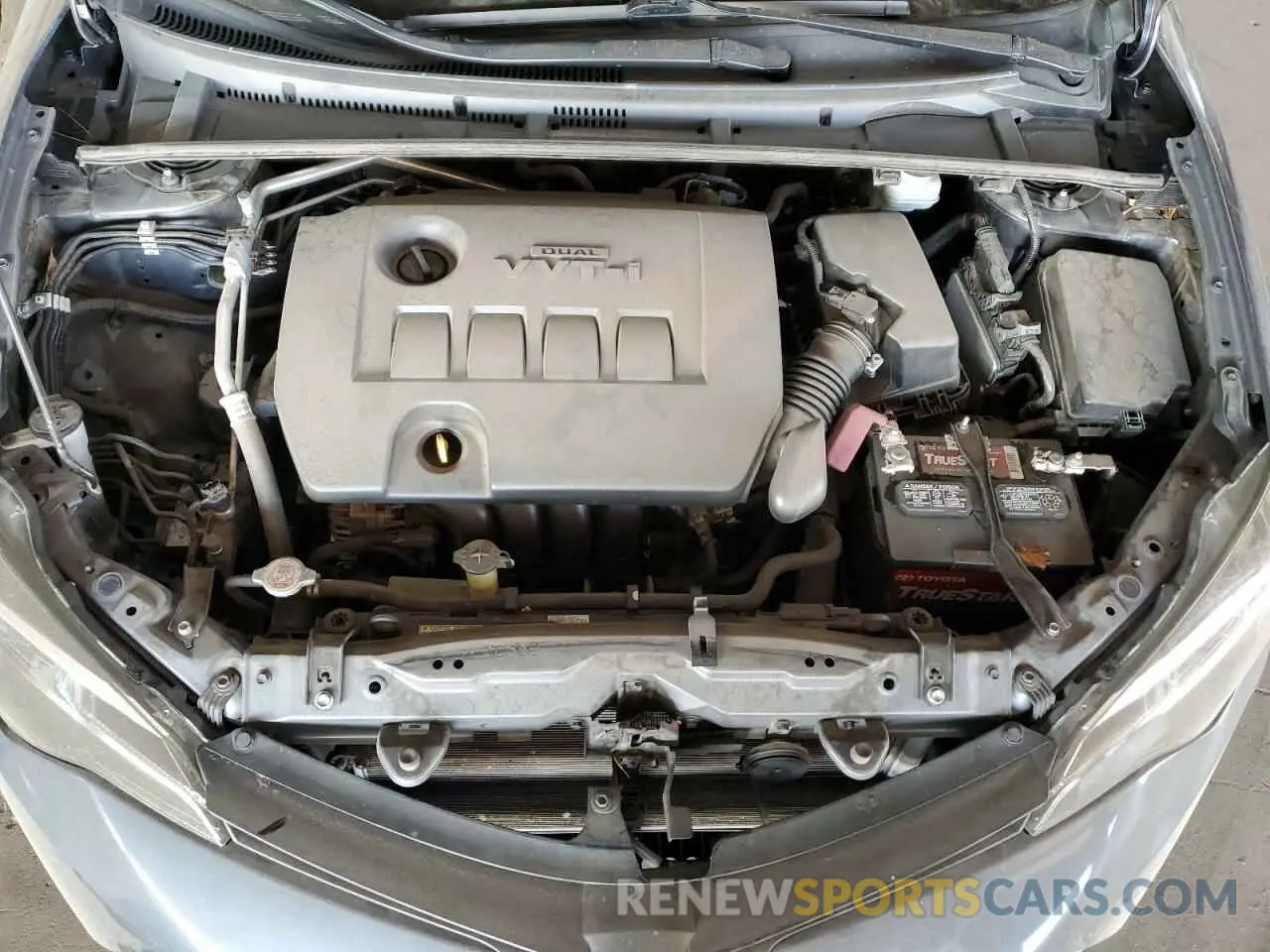 11 Photograph of a damaged car 2T1BURHE5KC247086 TOYOTA COROLLA 2019
