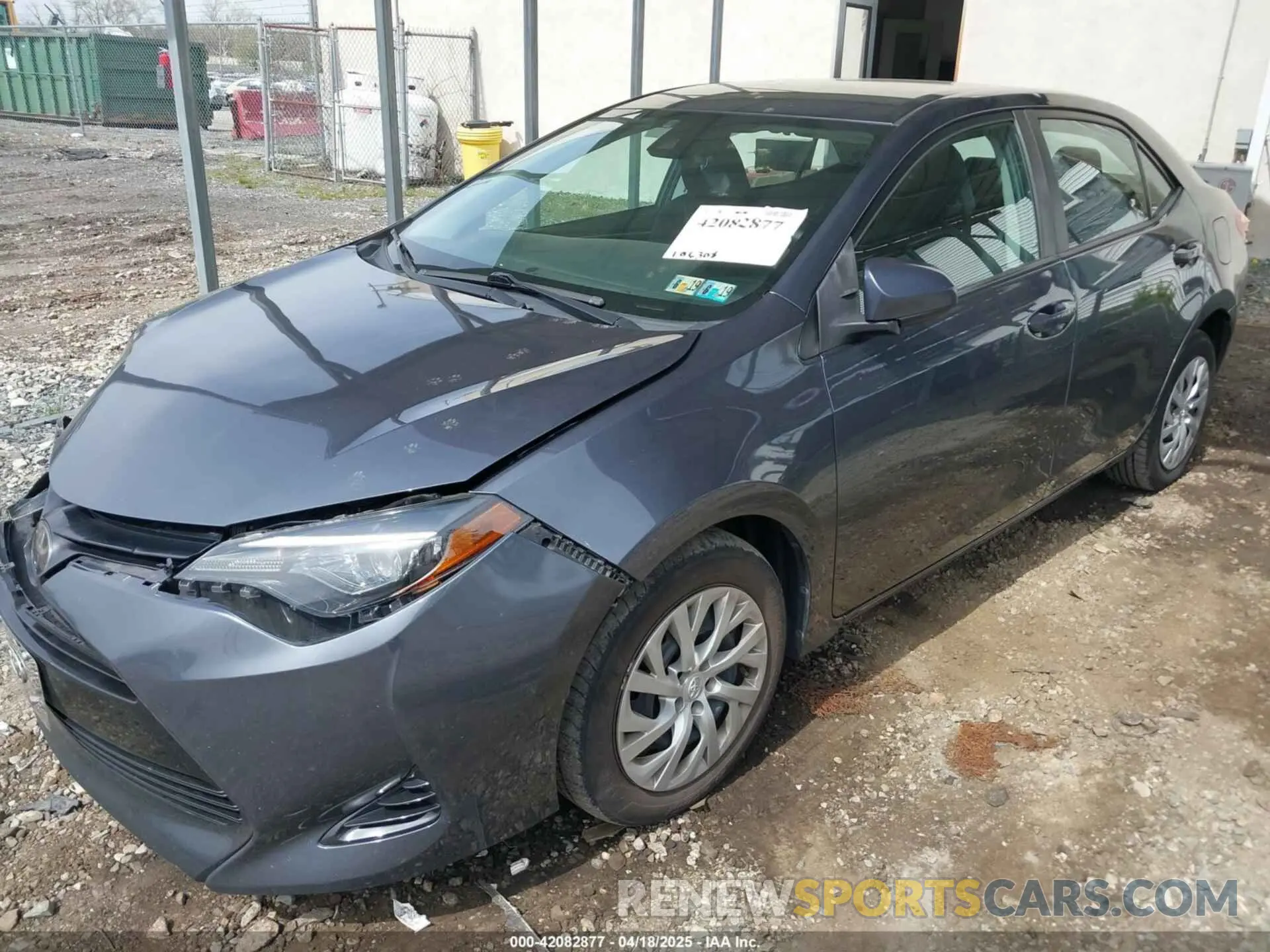 2 Photograph of a damaged car 2T1BURHE6KC125269 TOYOTA COROLLA 2019