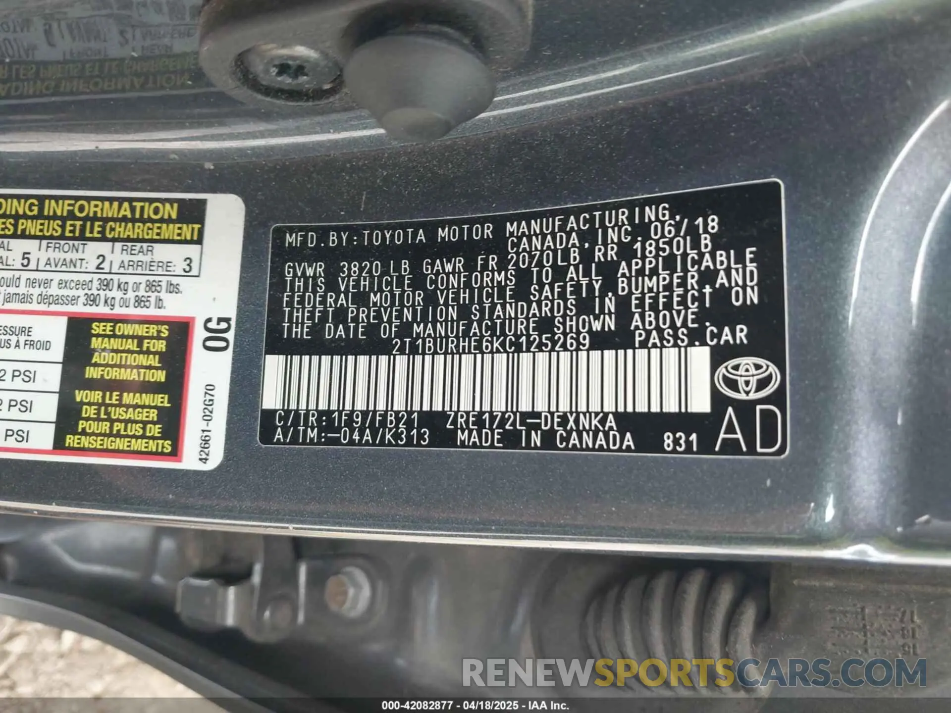 9 Photograph of a damaged car 2T1BURHE6KC125269 TOYOTA COROLLA 2019