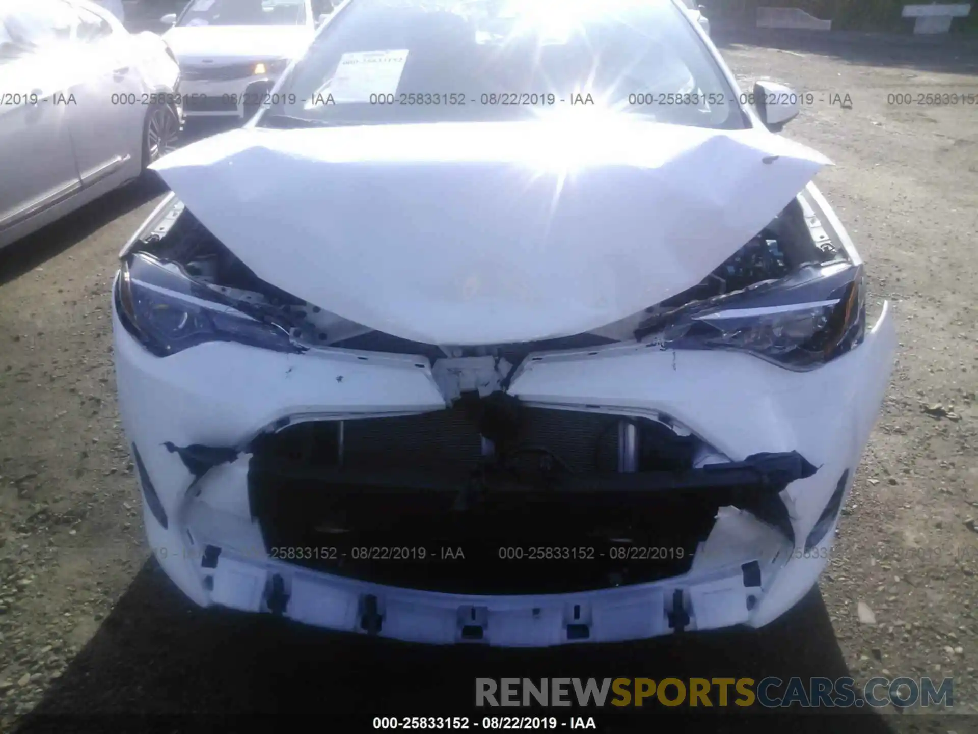 6 Photograph of a damaged car 2T1BURHE6KC127037 TOYOTA COROLLA 2019