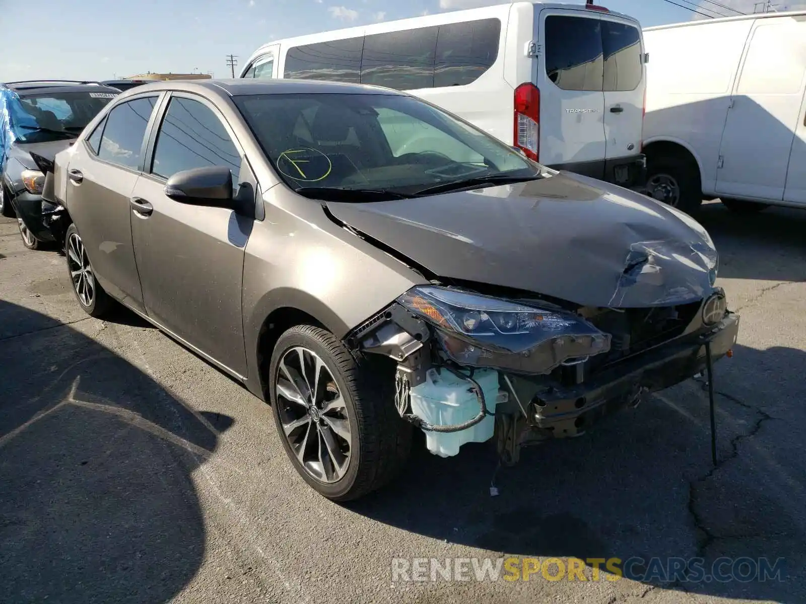 1 Photograph of a damaged car 2T1BURHE6KC138717 TOYOTA COROLLA 2019