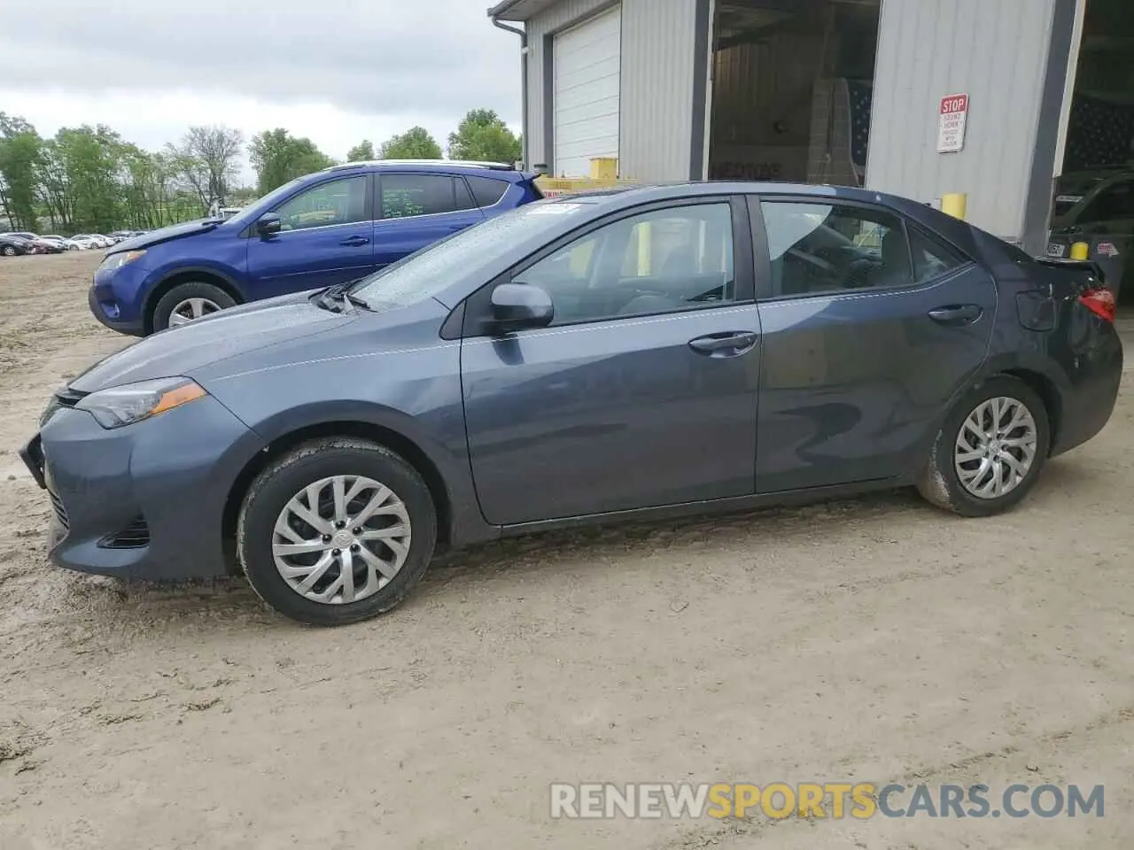 1 Photograph of a damaged car 2T1BURHE6KC143139 TOYOTA COROLLA 2019