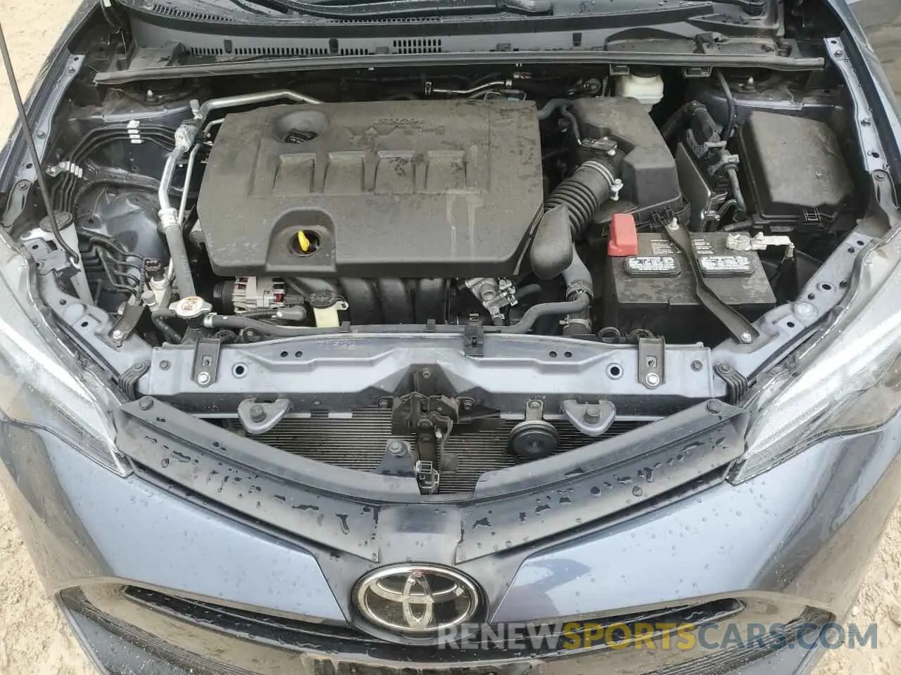 11 Photograph of a damaged car 2T1BURHE6KC143139 TOYOTA COROLLA 2019