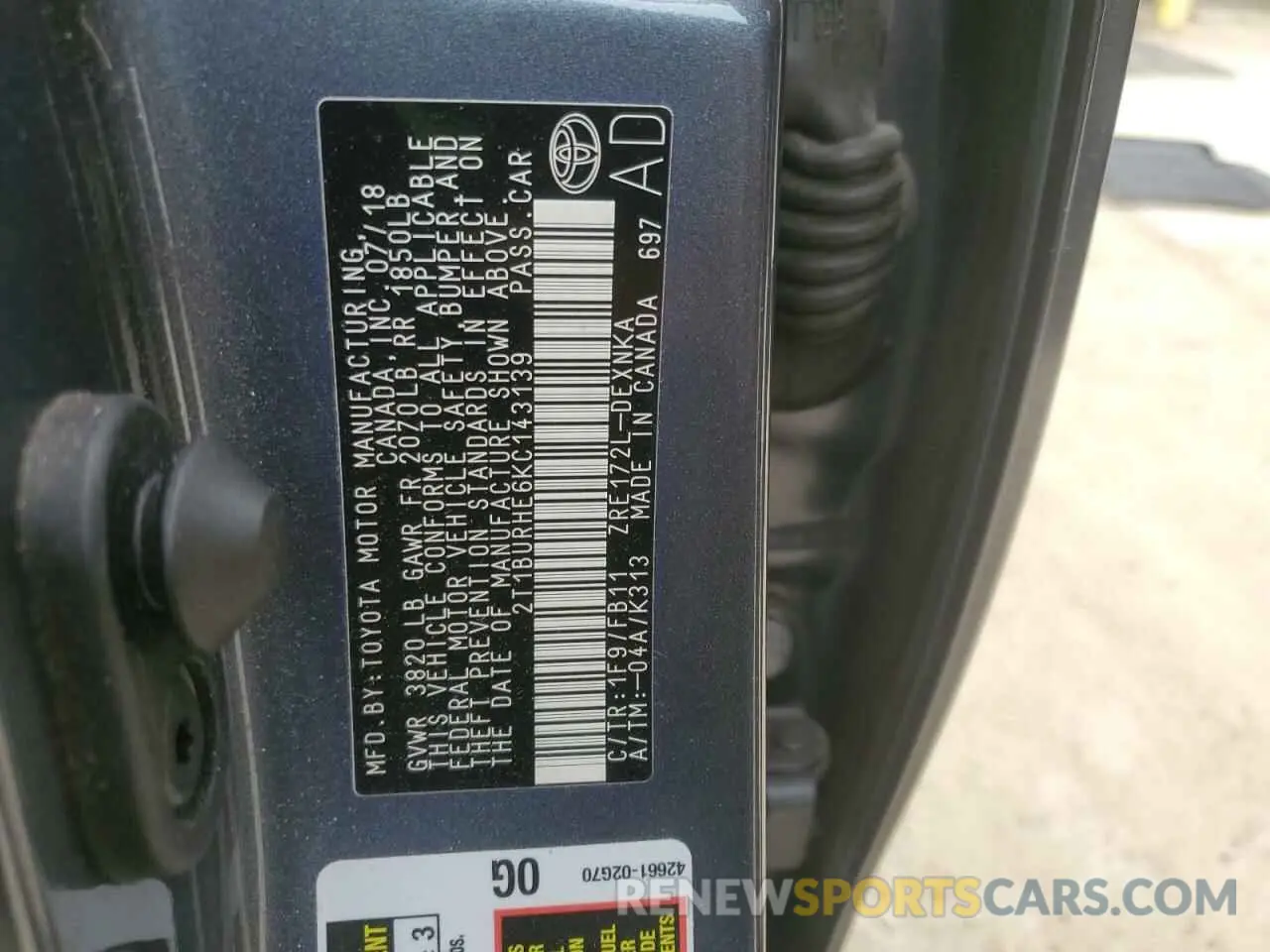 12 Photograph of a damaged car 2T1BURHE6KC143139 TOYOTA COROLLA 2019
