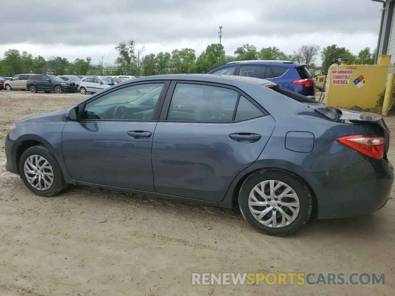 2 Photograph of a damaged car 2T1BURHE6KC143139 TOYOTA COROLLA 2019