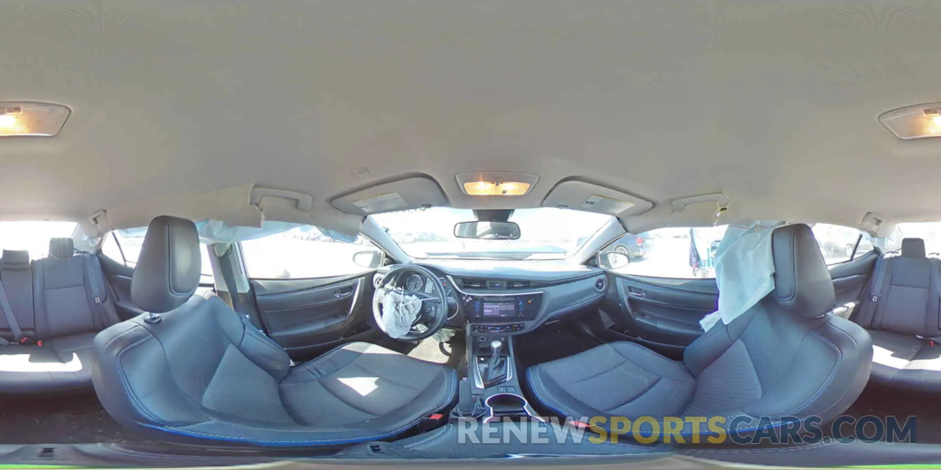 13 Photograph of a damaged car 2T1BURHE6KC143755 TOYOTA COROLLA 2019