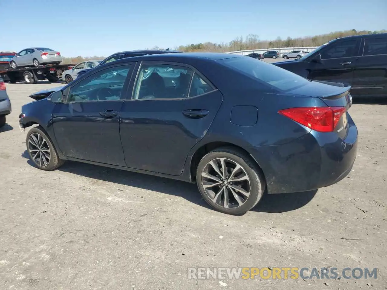 2 Photograph of a damaged car 2T1BURHE6KC143755 TOYOTA COROLLA 2019