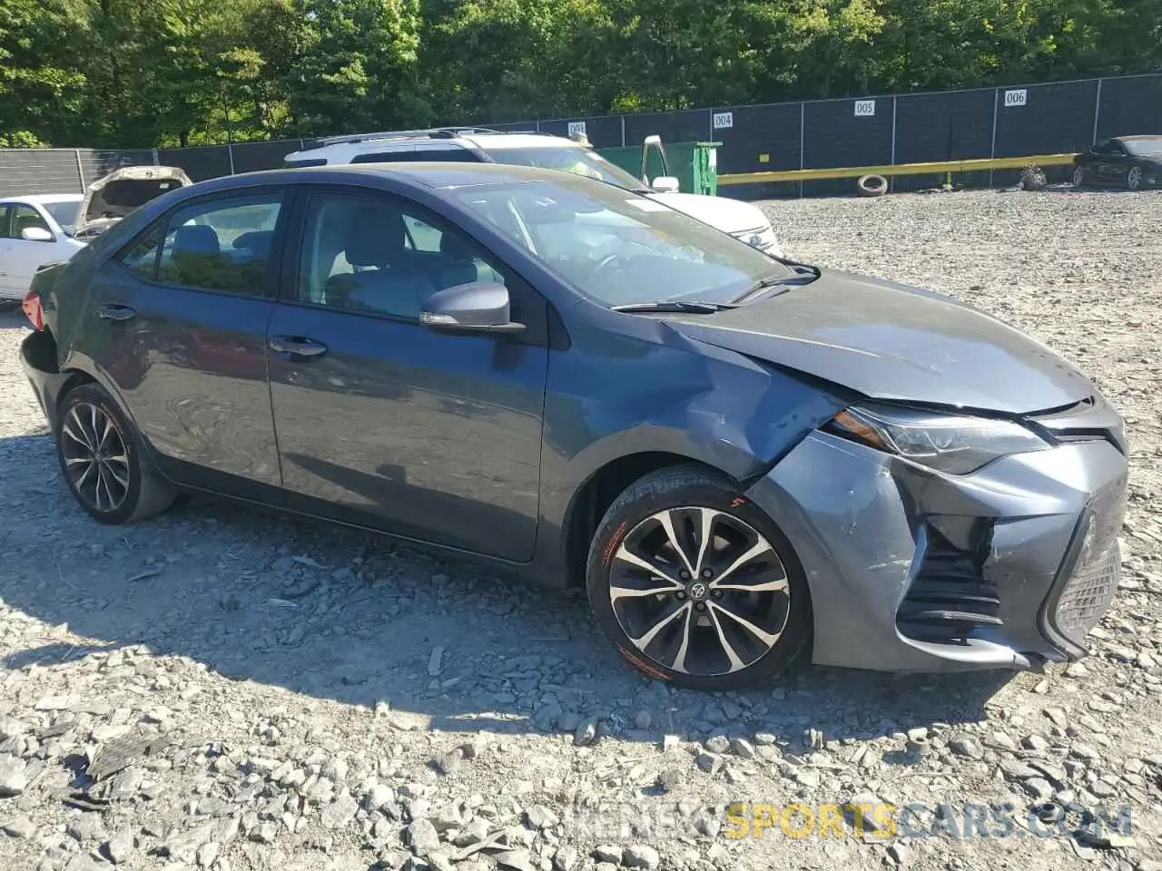 4 Photograph of a damaged car 2T1BURHE6KC146543 TOYOTA COROLLA 2019