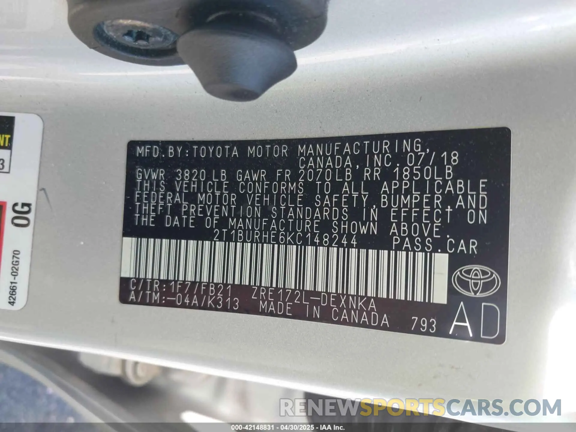 9 Photograph of a damaged car 2T1BURHE6KC148244 TOYOTA COROLLA 2019