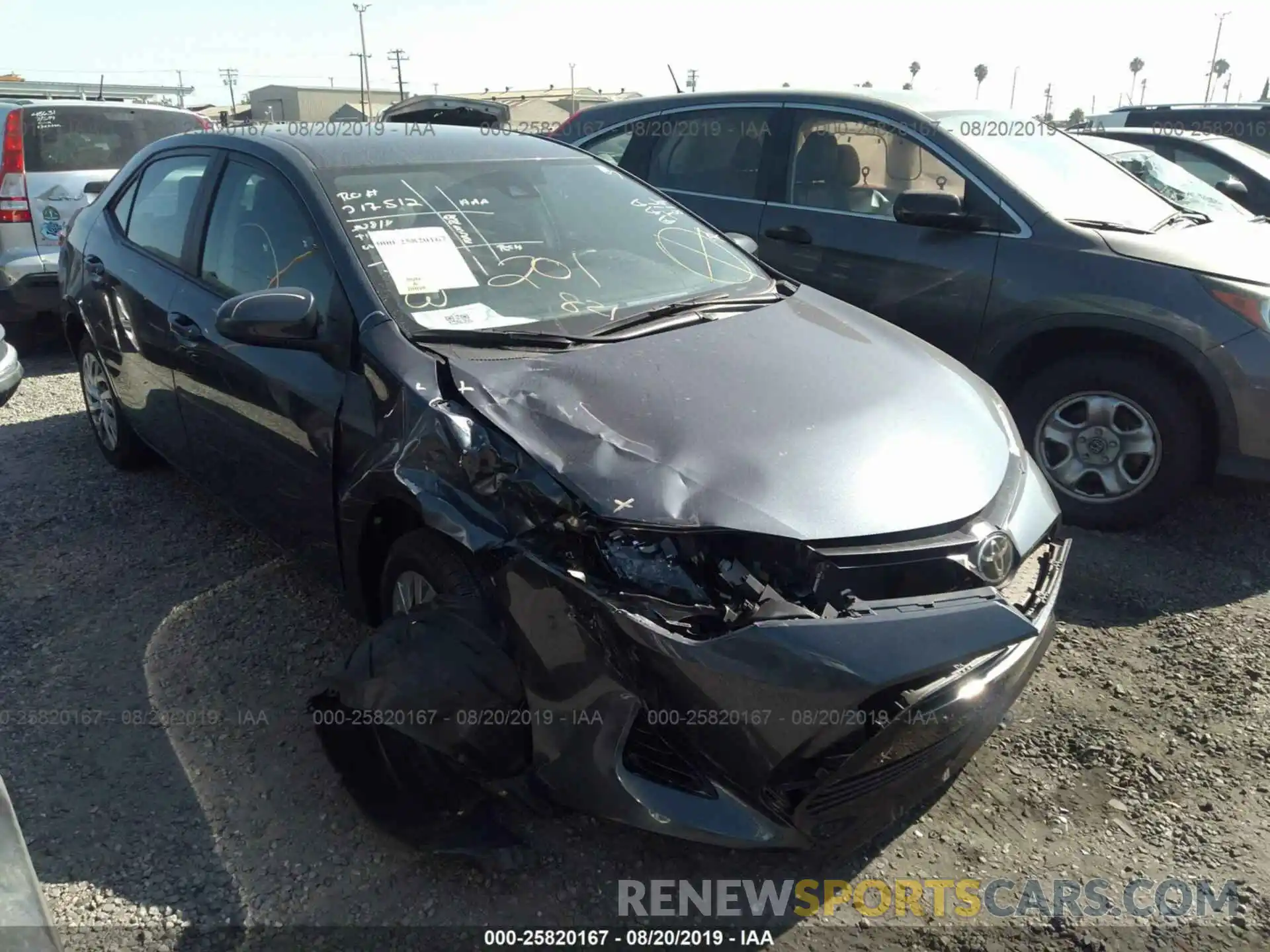 1 Photograph of a damaged car 2T1BURHE6KC151368 TOYOTA COROLLA 2019