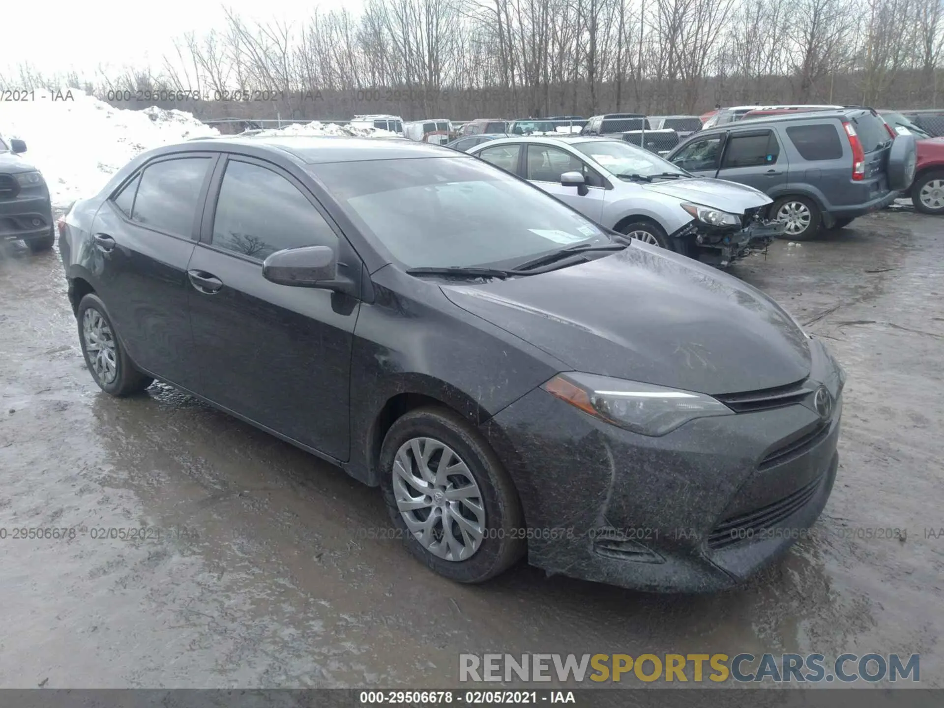 1 Photograph of a damaged car 2T1BURHE6KC152987 TOYOTA COROLLA 2019