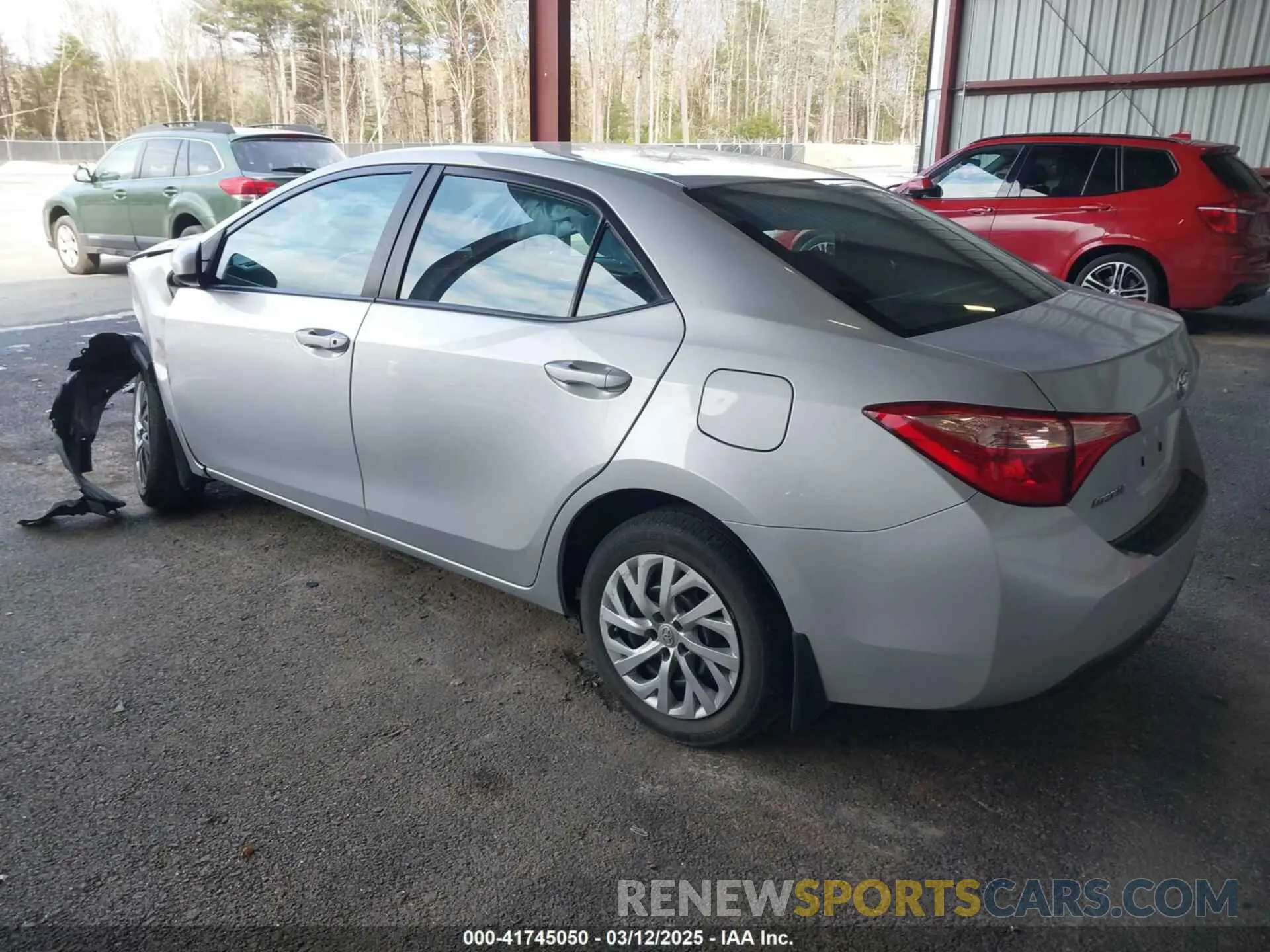 3 Photograph of a damaged car 2T1BURHE6KC157476 TOYOTA COROLLA 2019
